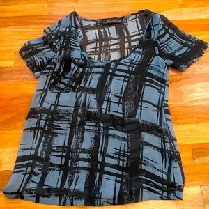 Blue & black short sleeved top with pocket